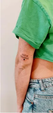 Tampala - Tatouage Handpoke