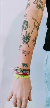 Tampala - Tatouage Handpoke